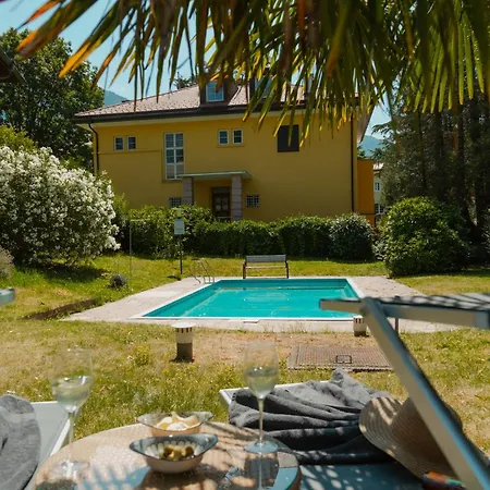 Pool House Merano